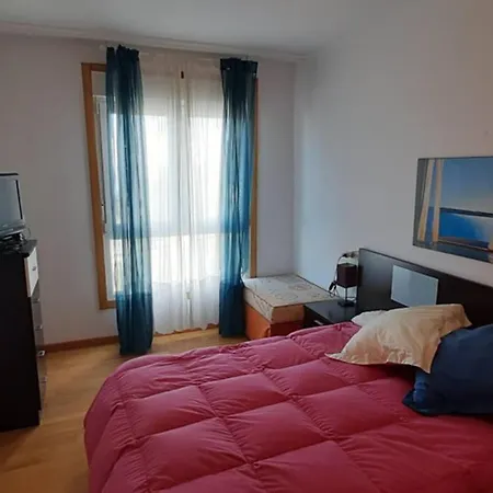 Apartment Primera Linea De Playa Con Vistas Al Mar San Ciprian (Galicia)